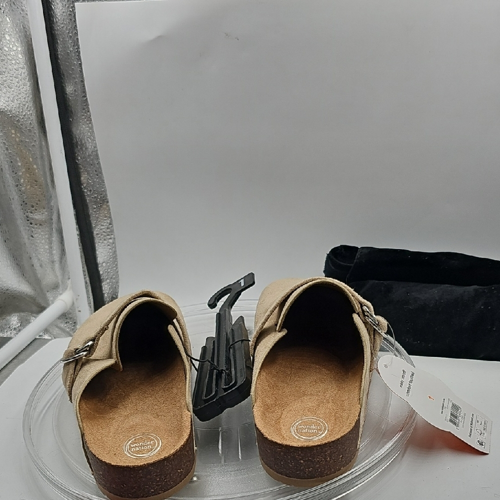 C Wonder Nation Tan Kids Slippers - Picture 5 of 12